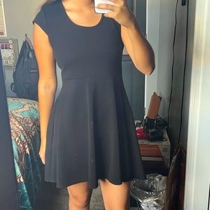 Black dress; Size Large